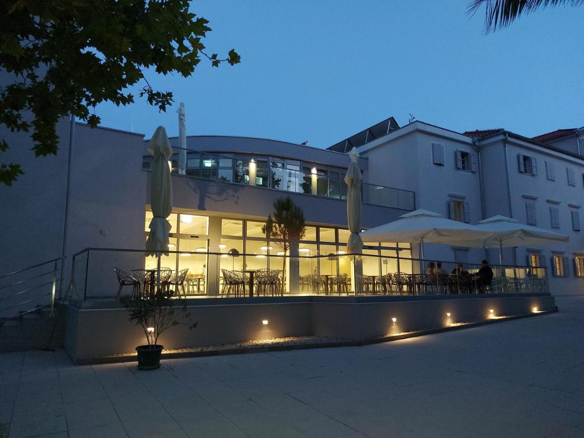 Hotel Villa Elisabeth - Veli Losinj Health Resort エクステリア 写真