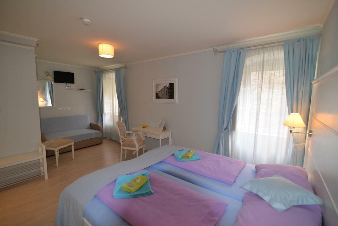 Hotel Villa Elisabeth - Veli Losinj Health Resort エクステリア 写真